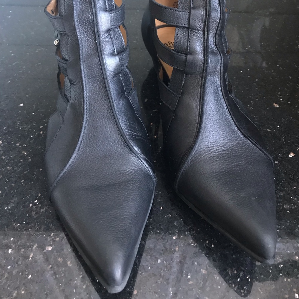 Beautiful John Fluevog Shoes